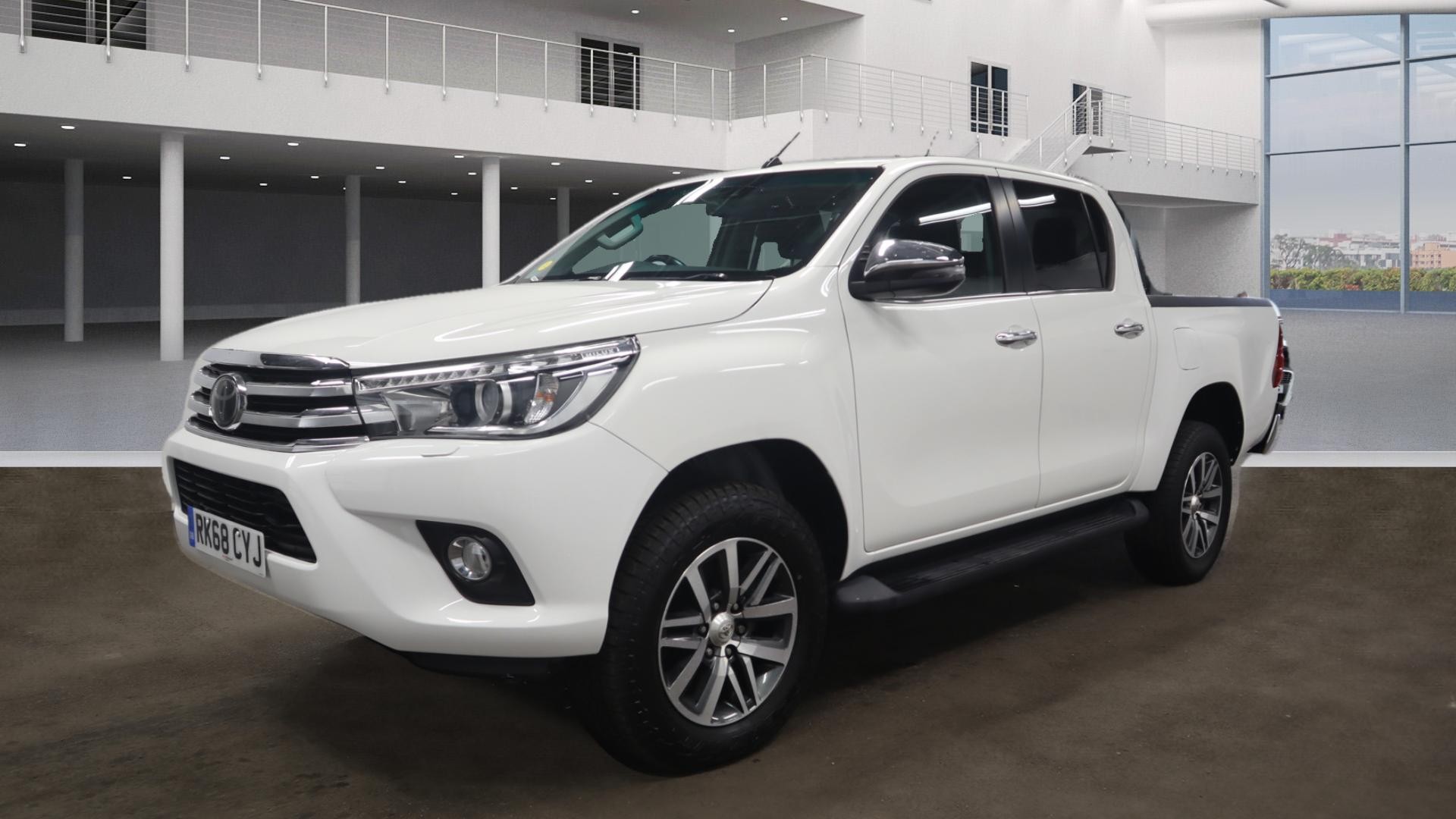 TOYOTA Hilux